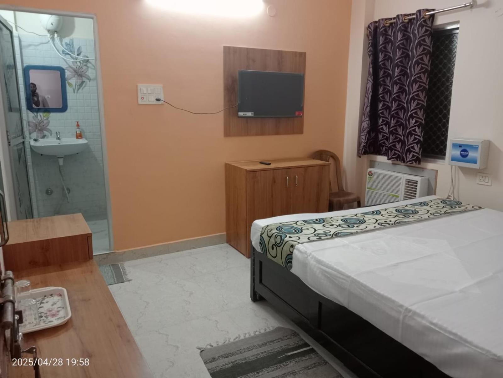Hotel Vishwa Residency Patna  Quarto foto